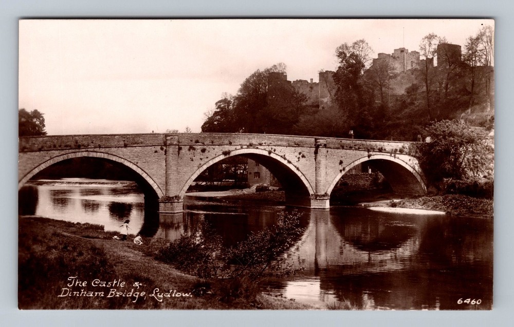 United Kingdom- Ludlow Castle & Dinham Bridge Postal Old View Vintage Postcard