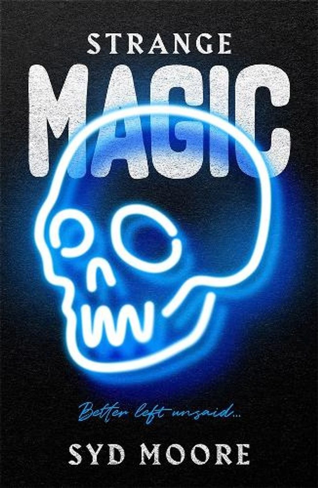 Strange Magic: An Essex Witch Museum Mystery by Syd Moore (English) Paperback Bo