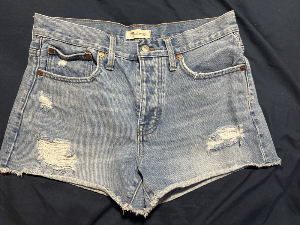Madewell Women's Relaxed Denim Shorts in Renfield Wash Sze 26