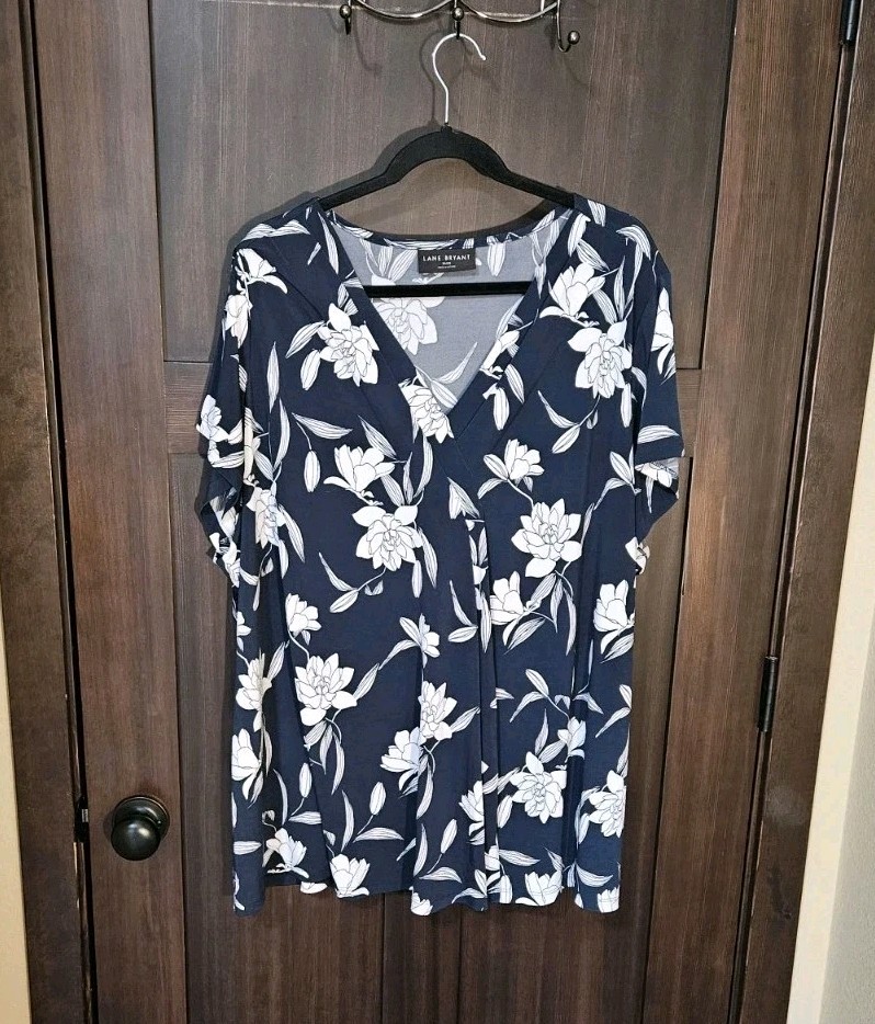 EUC Women's Plus Navy & White Stretch Jersey Knit SS Blouse  Top Size 4X 26/28