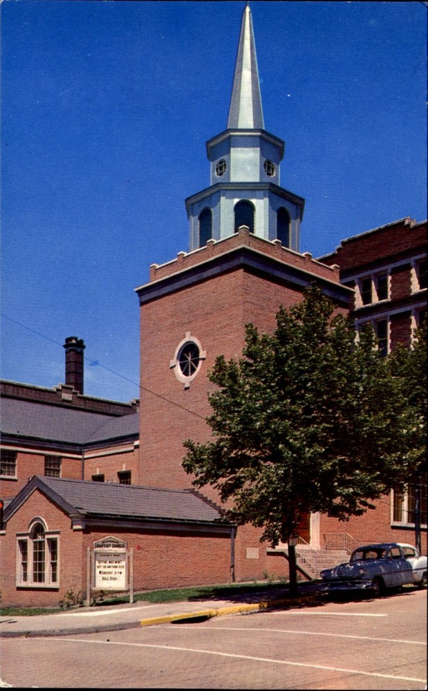 Baptist Church Wilkinsburg Pennsylvania PA ~ 1960s vintage postcard