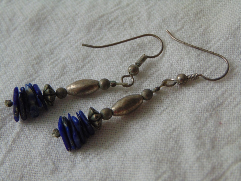 vintage silver lapis lazuli beads pierced earrings dangle