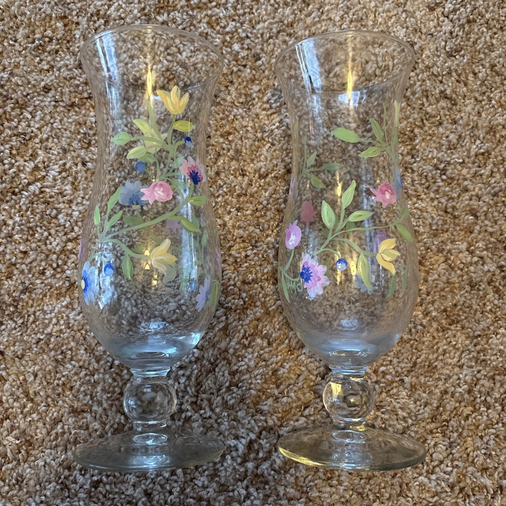 Hand Painted Wine Glasses Set of 2 Floral Pattern Wine Glasses