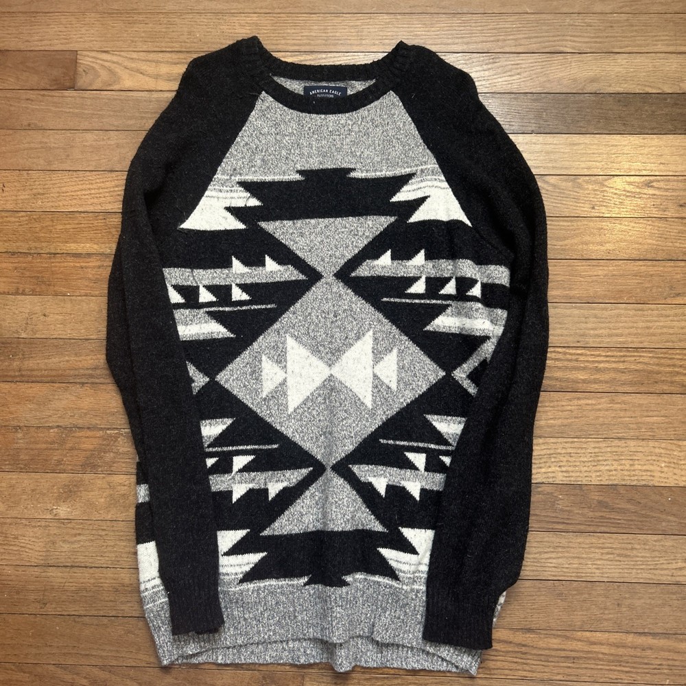American Eagle Outfitters Men's Blue Aztec Southwest Print Pullover Size L