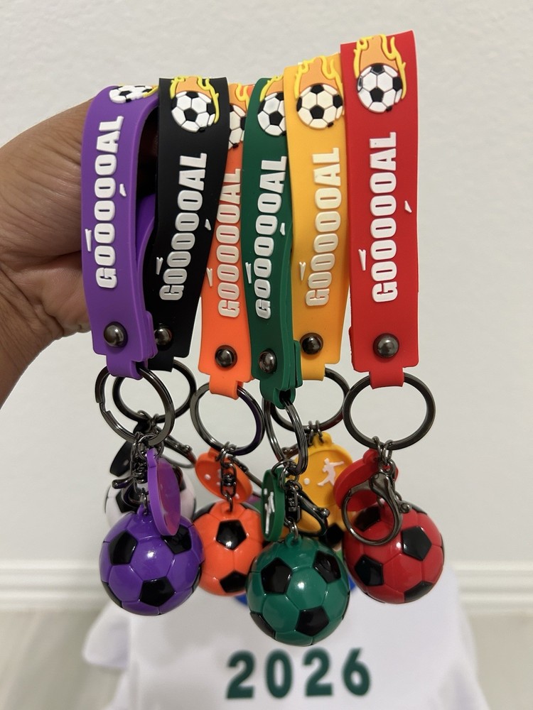 Keychain Rubber 3D Soccer Ball Souvenir And Key Chain Fob Holder For Car Home
