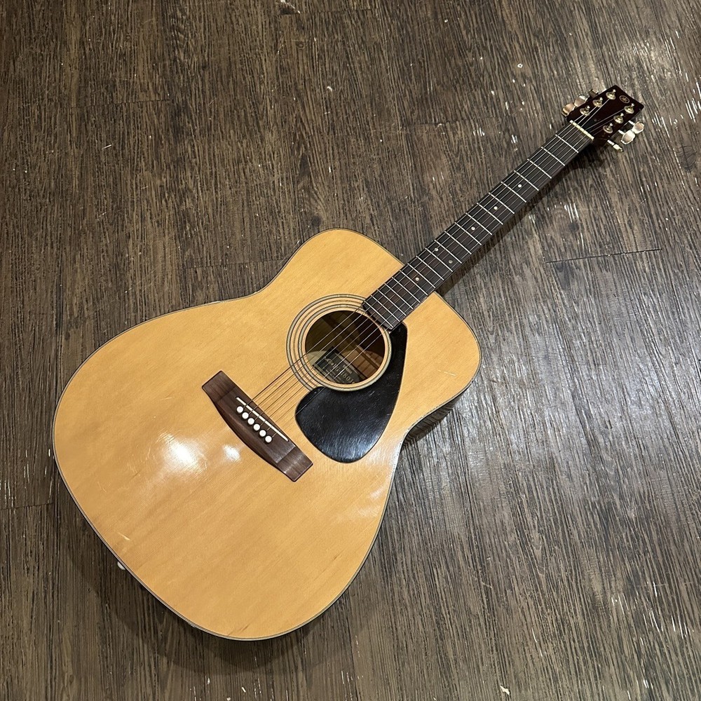 1970s Yamaha FG-180J Vintage Acoustic Guitar Black Label Used
