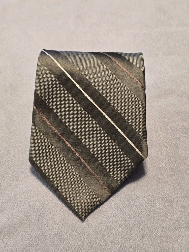 Van Heusen Mens All Silk Striped Necktie Green