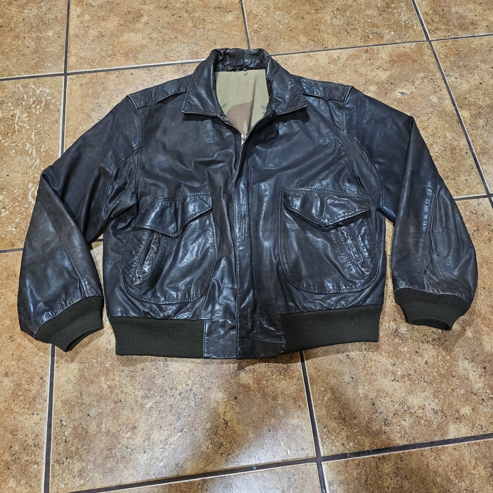 Vintage Hunt Club Leather Jacket Bomber Brown Size 46 90s Pilot