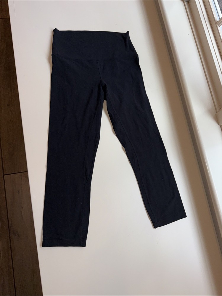 Lululemon Ladies Align 21 Inseam Leggings Size 6