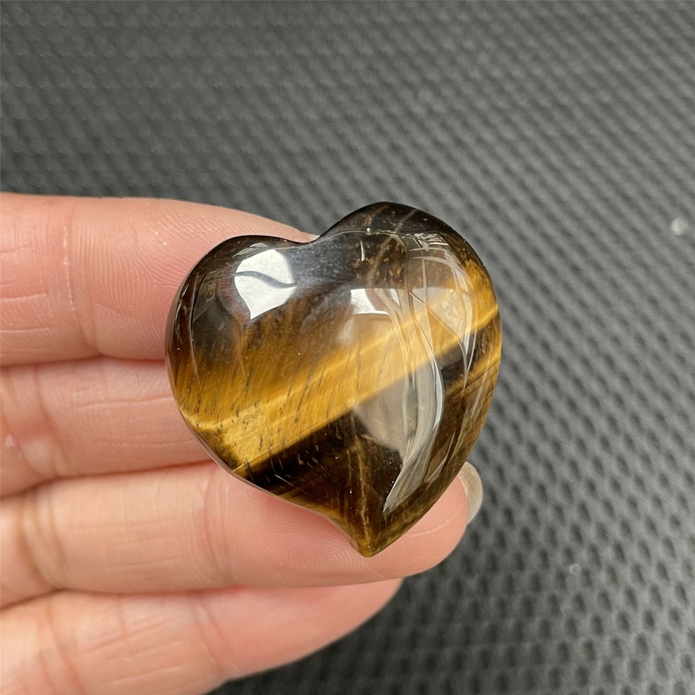 Natural Tiger's Eye Carved Quartz Crystal Heart for Reiki Healing 1 Piece