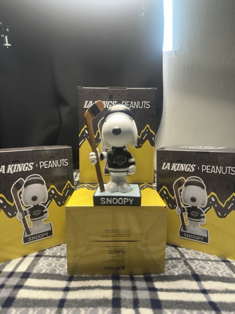 Snoopy La Kings Bobblehead Peanuts SGA New In Box Rare Collectible