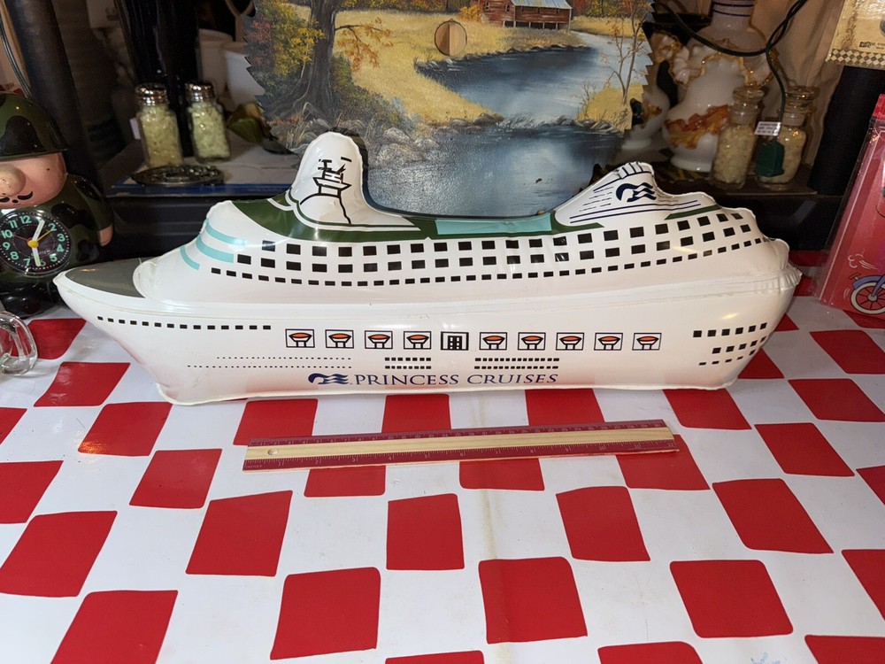 Vintage Princess Cruises  22