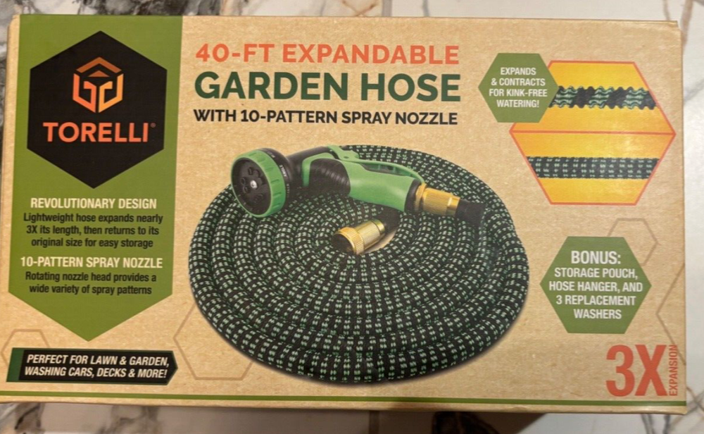 TORELLI 40 FT EXPANDABLE GARDEN HOSE W/ 10 PATTERN SPRAY NOZZLE + MORE