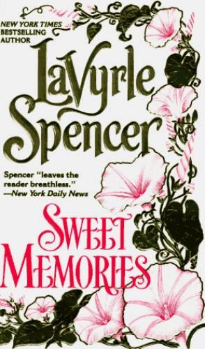 Sweet Memories - Paperback By LaVyrle Spencer - GOOD