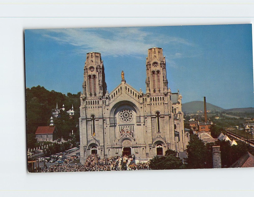 Postcard Pilgrims at the Shrine Ste-Anne De Beaupre Quebec Canada