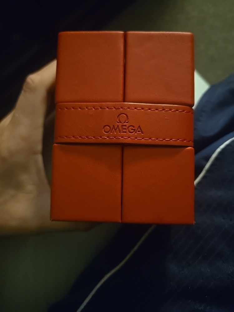 Genuine Omega Red Leather Watch Box Service Travel Case
