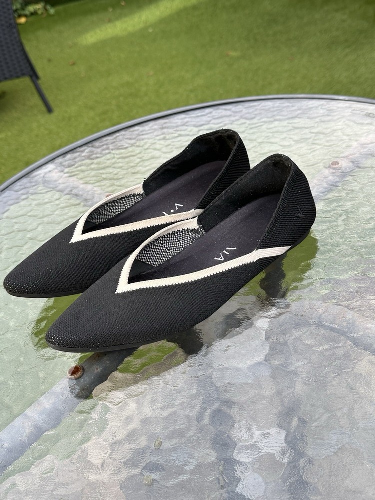 Vivaia Women's Pointed-Toe Ballet Flat black Size UK Size 3,5