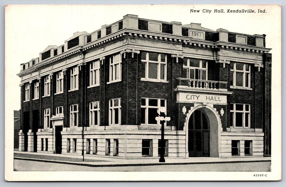 Kendallville Indiana~New City Hall Brick Bldg~Lamp~Arch Entrance~1920s Postcard