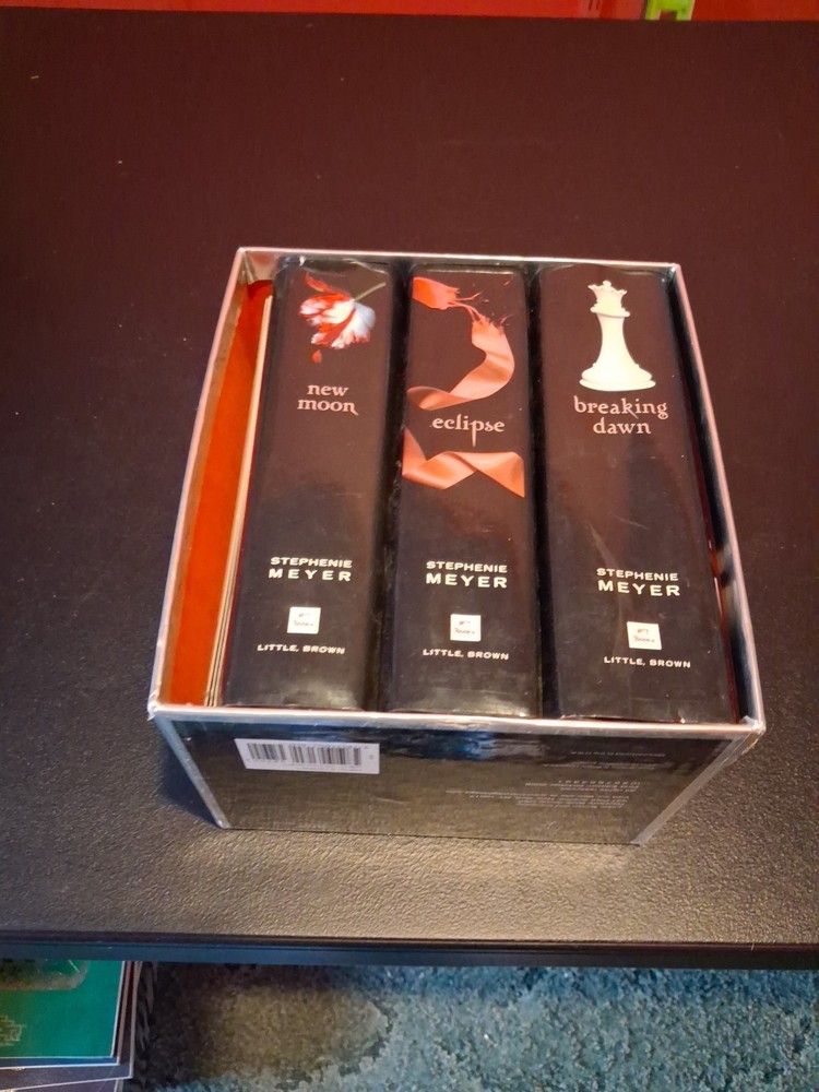 Twilight Saga Collection Set by Stephenie Meyer (2008, Hardcover)