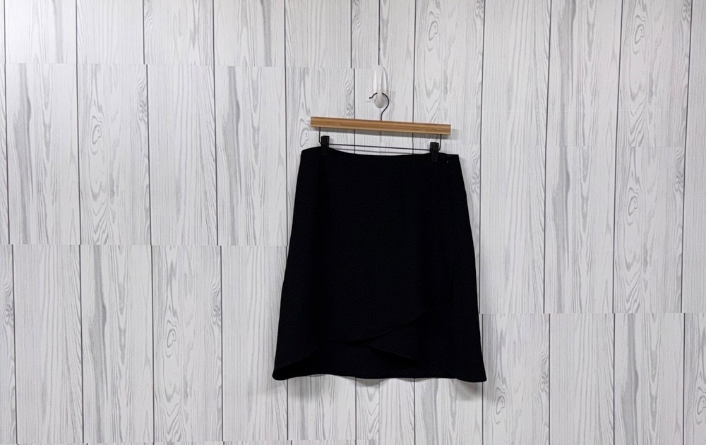 Michele skirt womens size 12 flared high rise solid black