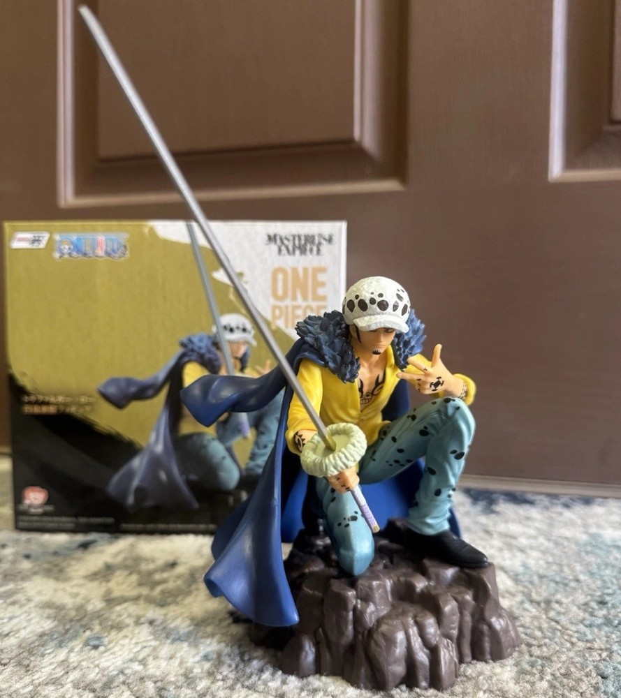 ONE PIECE Trafalgar Law Masterlise Expiece Figure Near Mint Wano Rooftop Vol. 4
