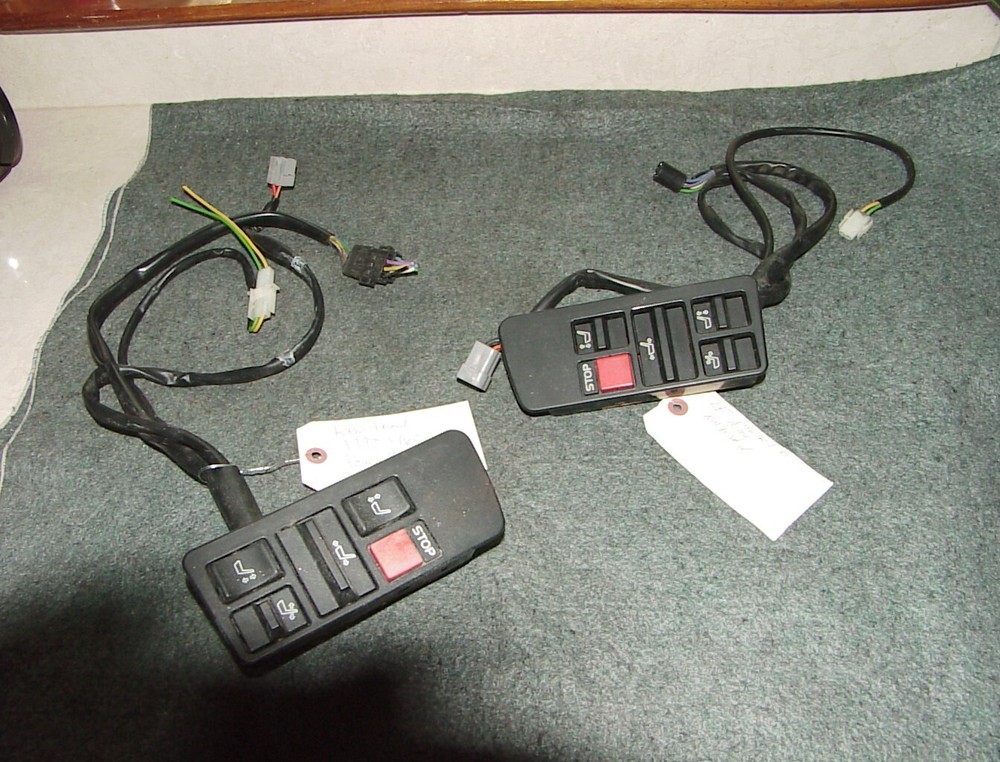 Volvo 760 Power Seat Control PAIR for PARTS or REPAIR.  LF-1986  RF-1990.