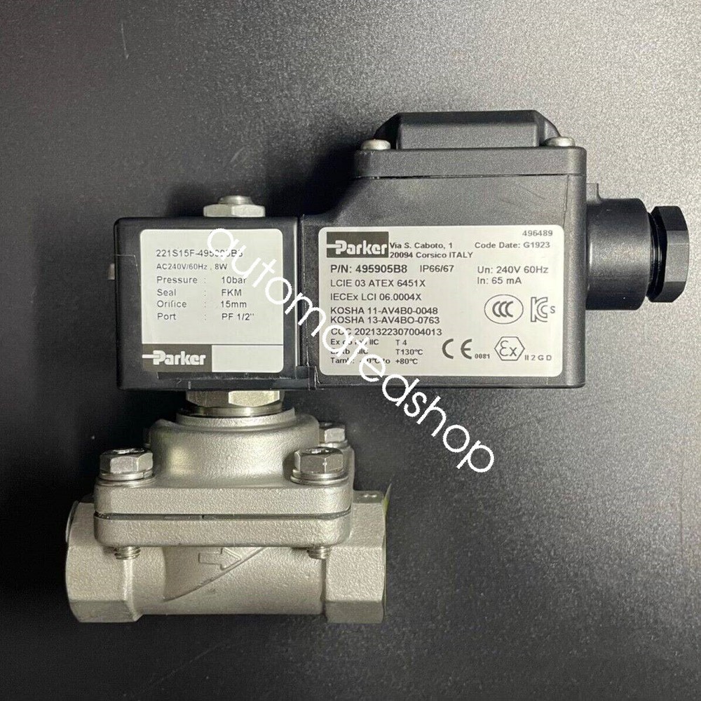 1PCS NEW 221S15F-495905B8 solenoid valve Shipping DHL or FedEX