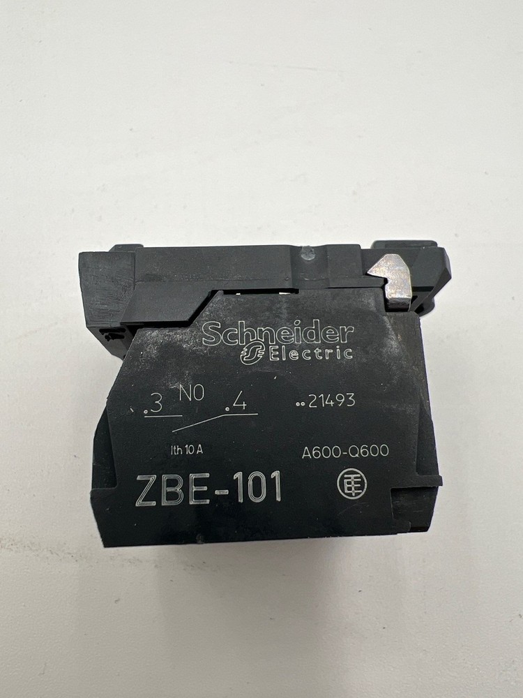 Square D Light Block 1NO/1NC Mounting Base 22mm