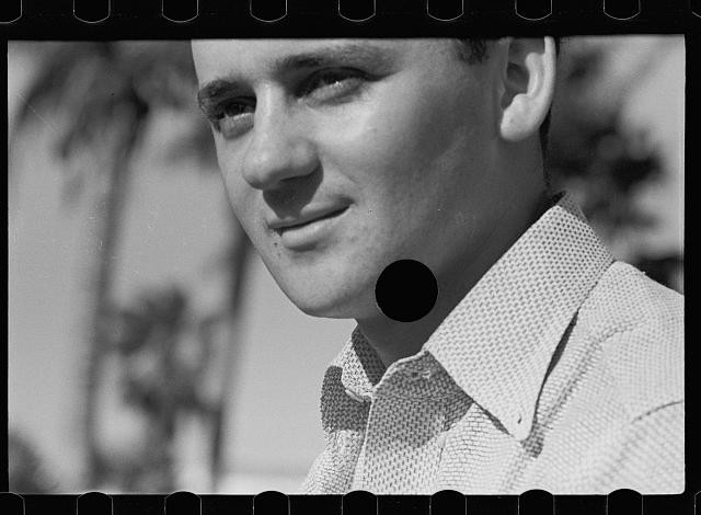 Photo:Man Portrait 1930s Close Up Black and White Photograph
