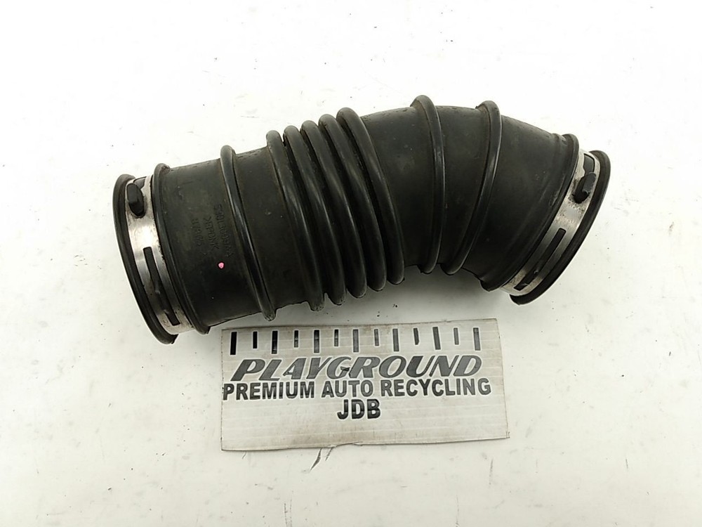 Jeep Liberty KJ 3.7L V6 Air Intake Duct Hose 2002-2007