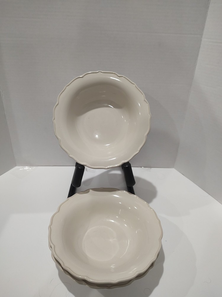 Pioneer Woman 8” Solid Cream Color Cereal Bowls - Scalloped Edges - Set of 3