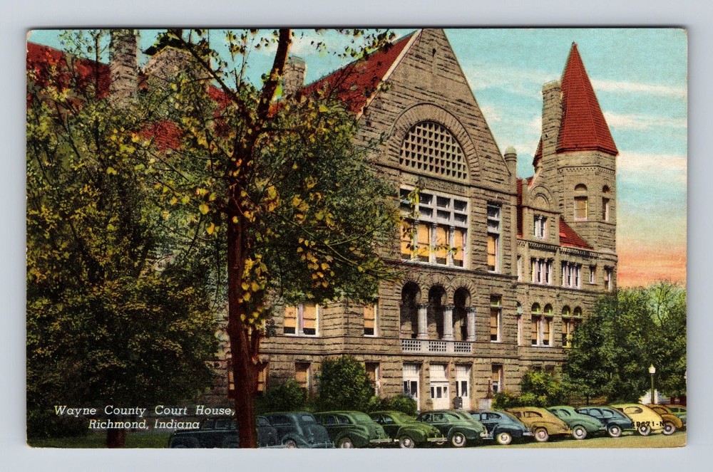 Richmond IN-Indiana Wayne County Court House Vintage Postcard