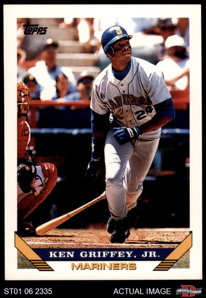 1993 Topps #179 Ken Griffey Jr. Mariners HOF 8 - NM/MT