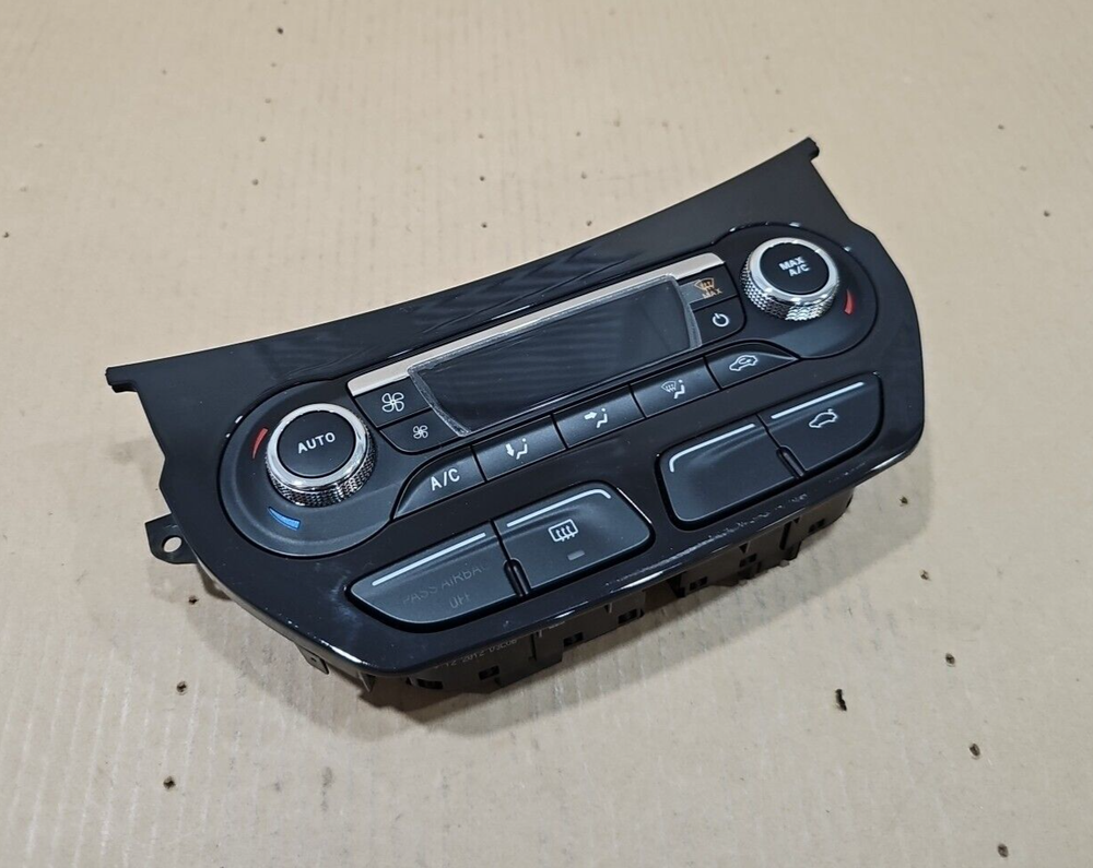 2013-2016 FORD ESCAPE OEM AC HEAT HVAC CLIMATE TEMP CONTROL PANEL CJ5T-18C612-BA