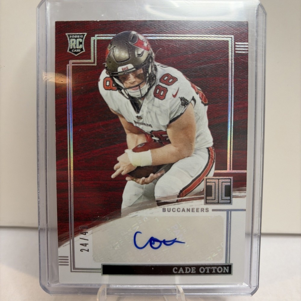 2022 Panini Impeccable Cade Otton Auto RC /49 Tampa Bay Buccaneers