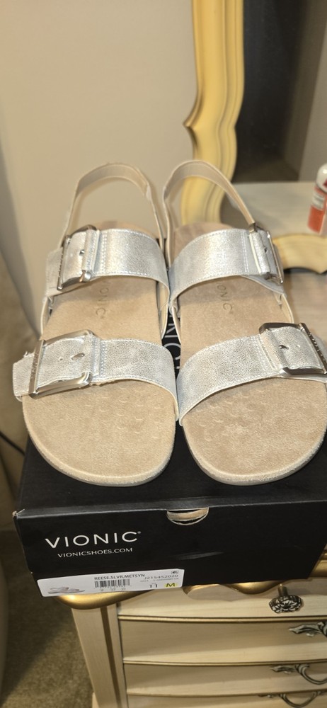 Vionic Reese Women's Slingback Sandal Silver - 11 Medium
