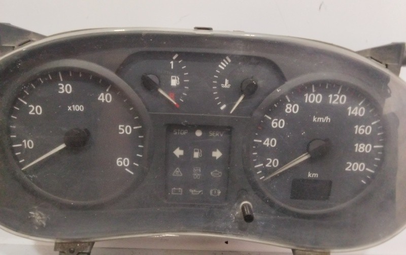 8200252449 instrument cluster Nissan Primastar X83 closed box 2002 1806787