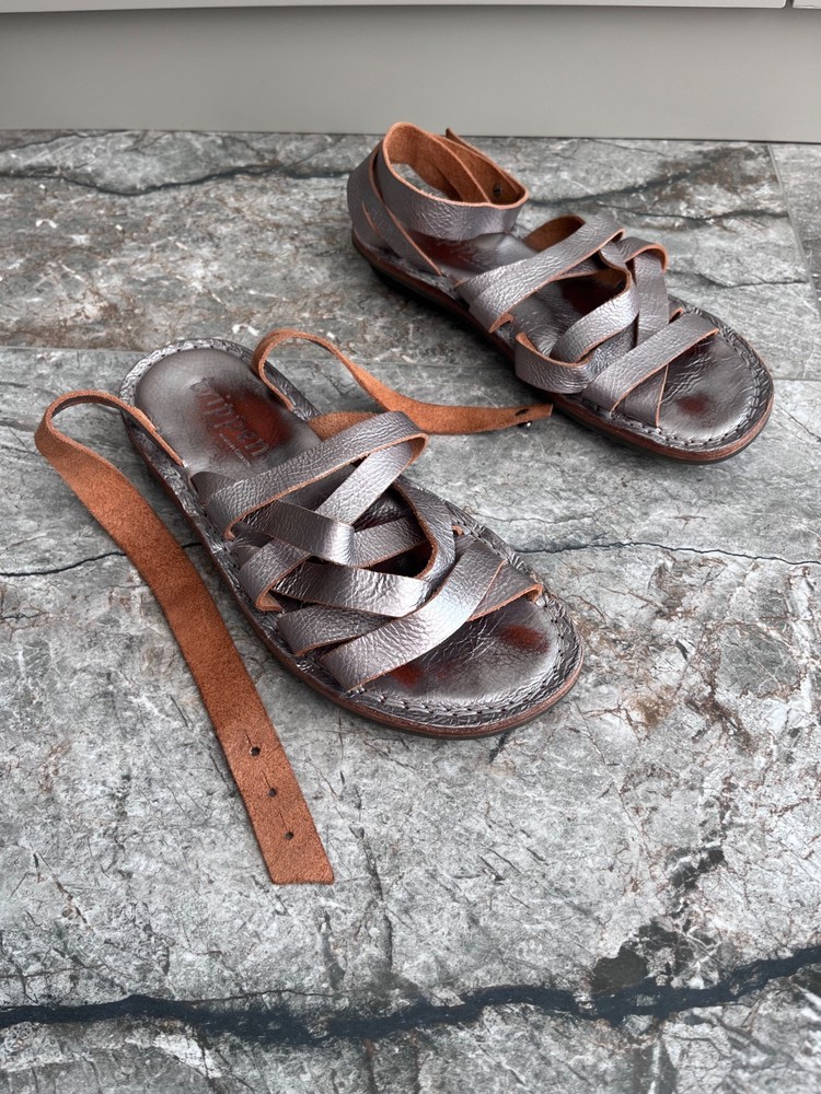 Avant Garde Trippen Nepal F Silver Leather Sandals Size 40