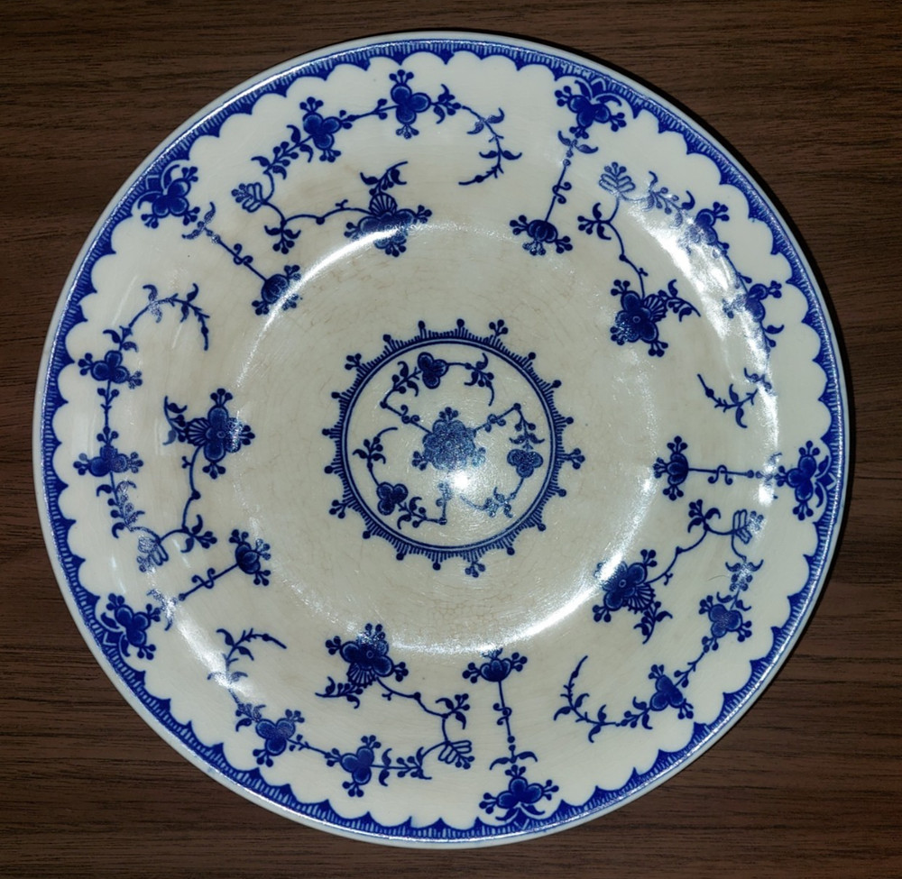 Blue Delft Maruta Japan Serving Bowl White & Blue Floral Vines 8-Inch Round VNTG