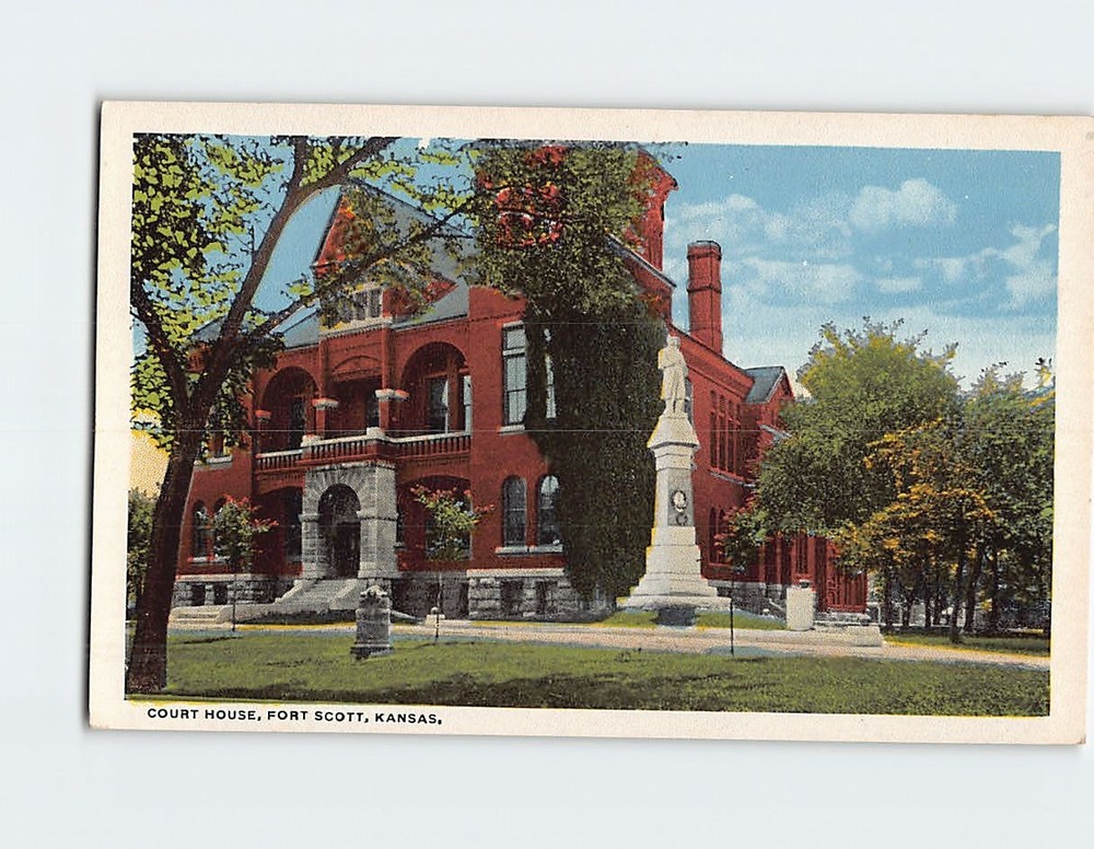 Postcard Court House Fort Scott Kansas USA