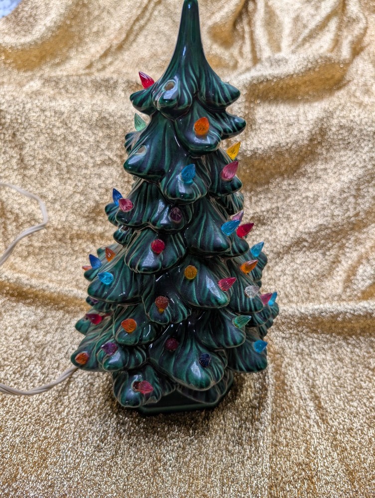 Vintage HOLLAND Mold Ceramic Christmas Tree 12” Tall Stamped On Bottom