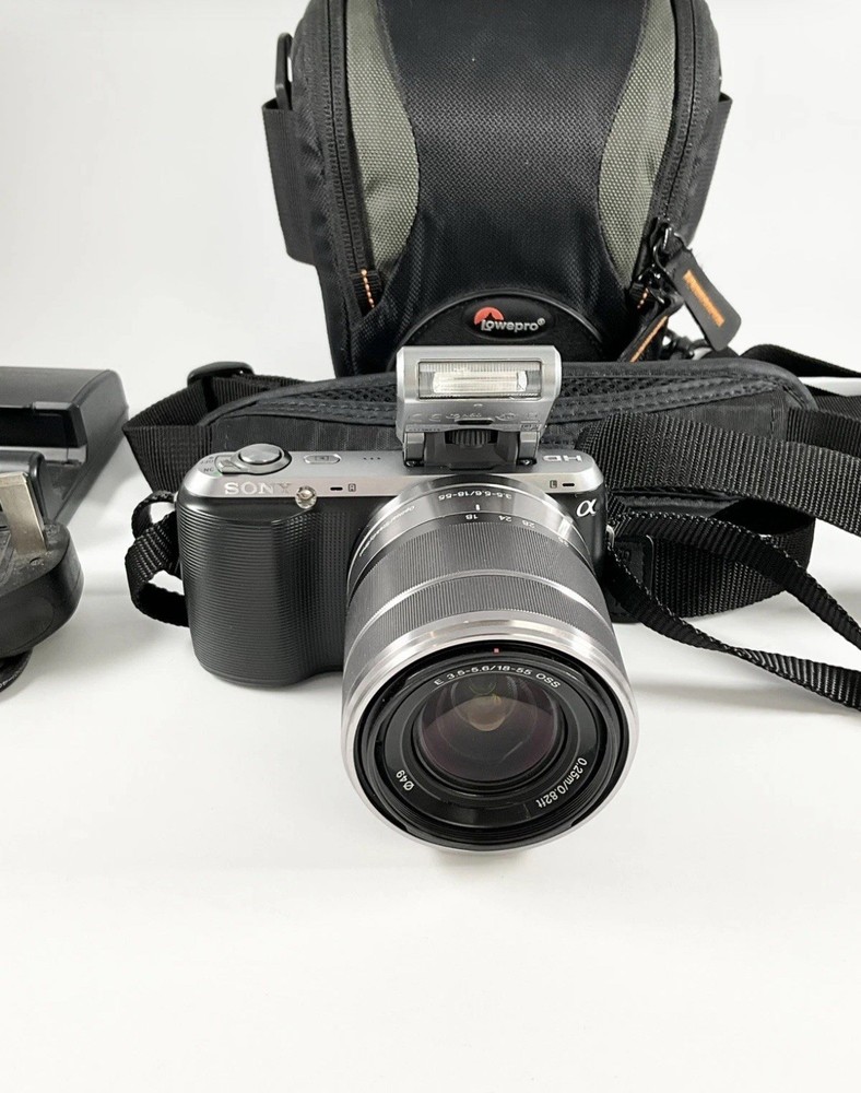 Sony Alpha Nex-C3 16.0MP Digital Camera - 18-55mm OSS Lens - 5284 Shots