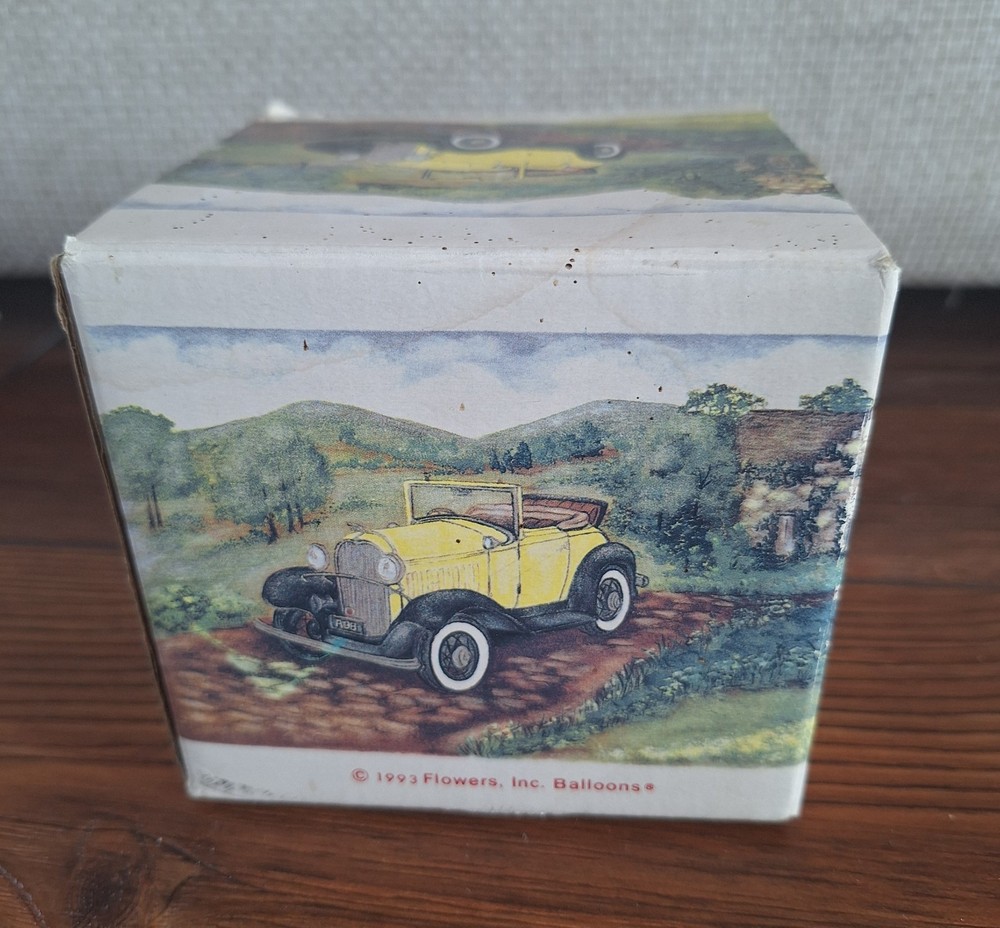1993 FLOWERS INC. Balloons Ceramic Cup Mug Antique Car S. TUCK 684000 - In Box