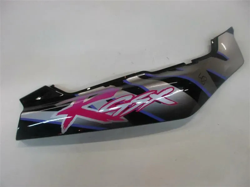 48. Suzuki GSX-R 1100 W Fairing Right Side Fairing Seat 47111-41C00