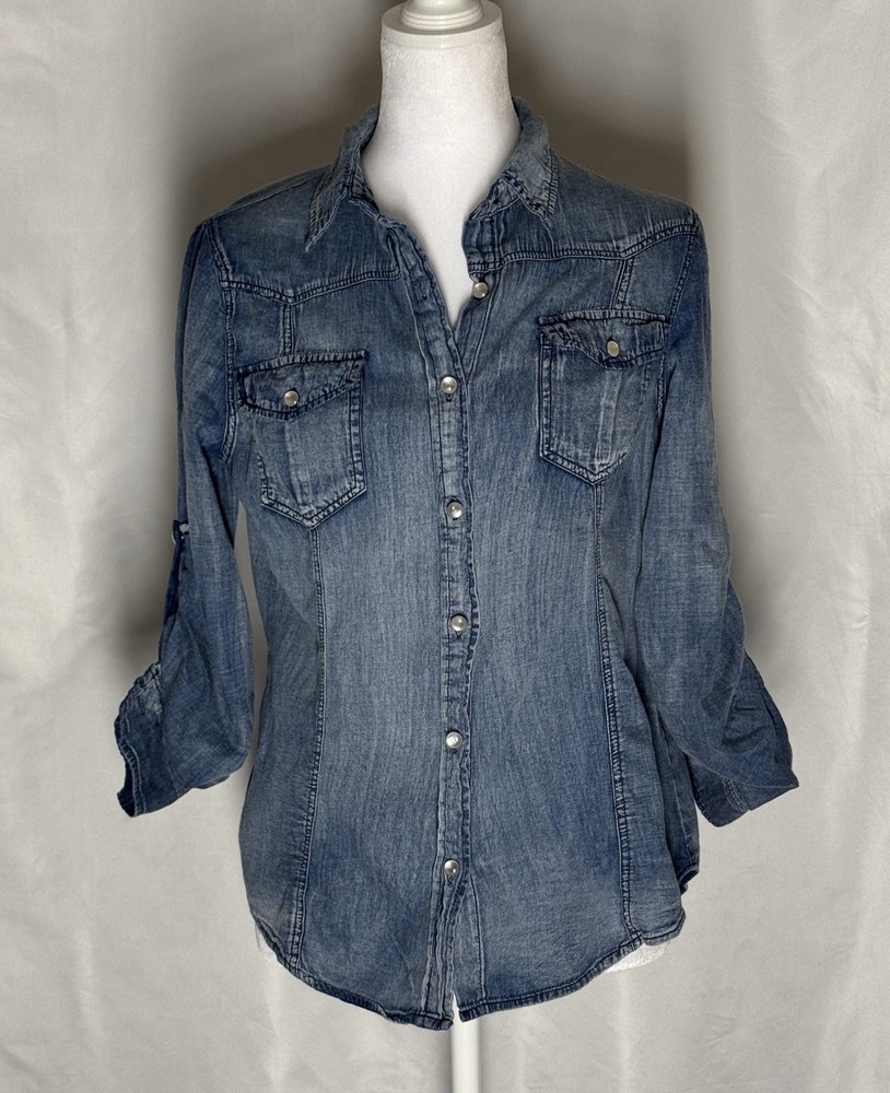 Denim Shirt Women’s Large Snap Button Chambray Western Roll Tab Sleeve