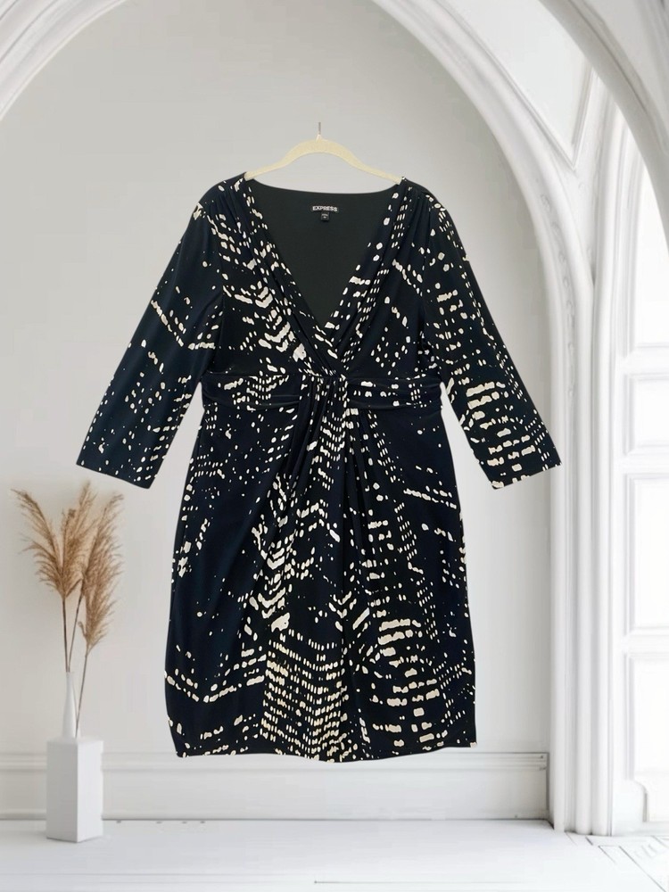 Express Black Abstract Print V Neck Dress Size Large Stretch Y2K Artsy Chic