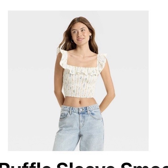 Wild Fable Ruffle Sleeve Smocked Cropped Tank Top Square Neck Off-White Floral M