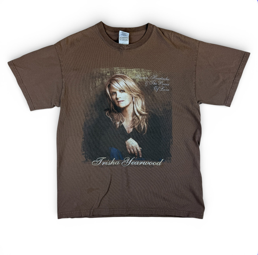 Trisha Yearwood HEAVEN HEARTACHE & THE POWER OF LOVE Concert Tour T Shirt M