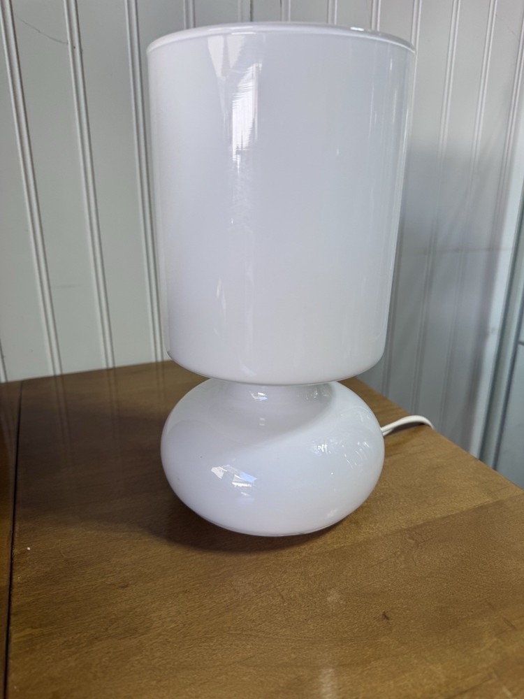 Vintage IKEA Lykta White Glass Postmodern Mushroom Shaped Table Lamp Works Great