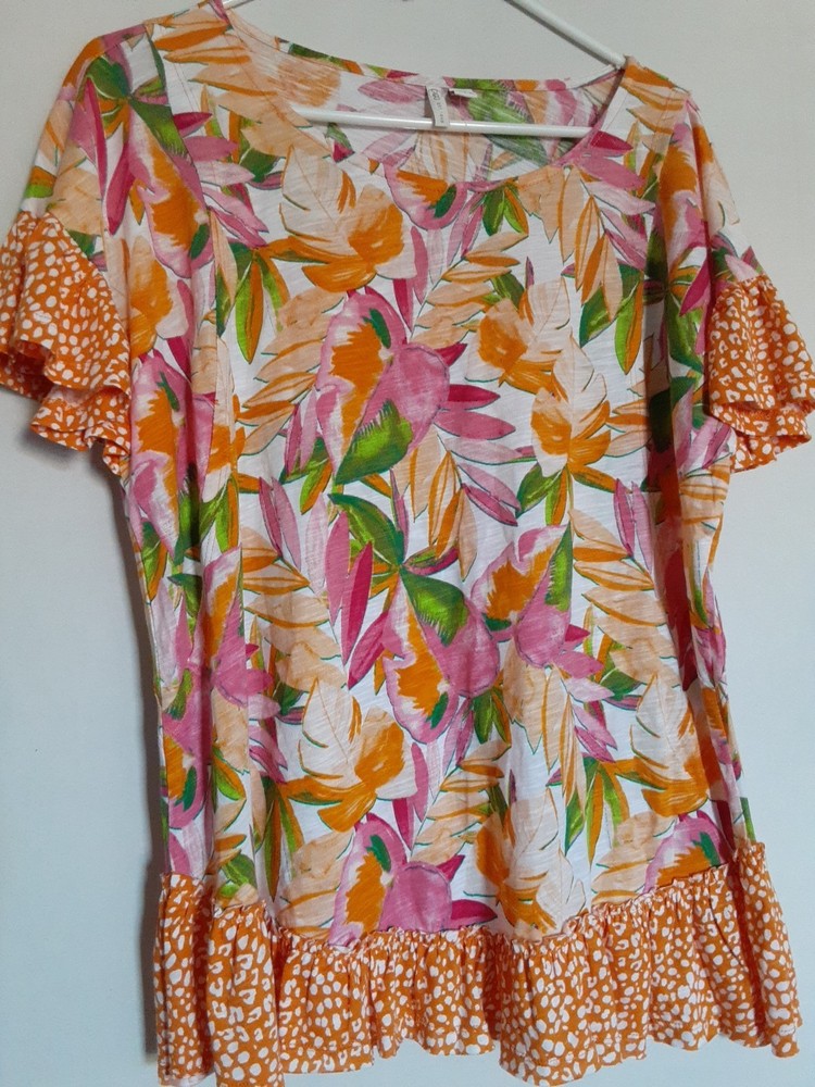 Cato Top Womens Nwt Size Medium